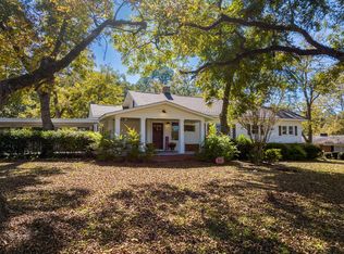 942 W Roanoke Drive Ext, Fitzgerald, GA 31750