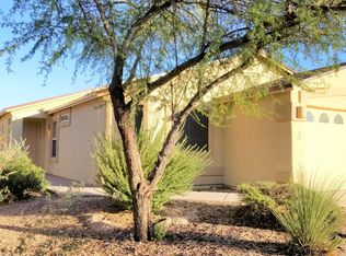 8281 S Bainbridge Rd, Tucson, AZ 85747