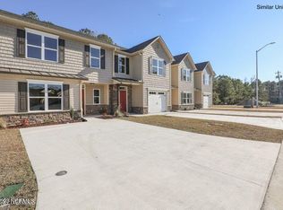 469 Sullivan Loop Rd, Midway Park, NC 28544