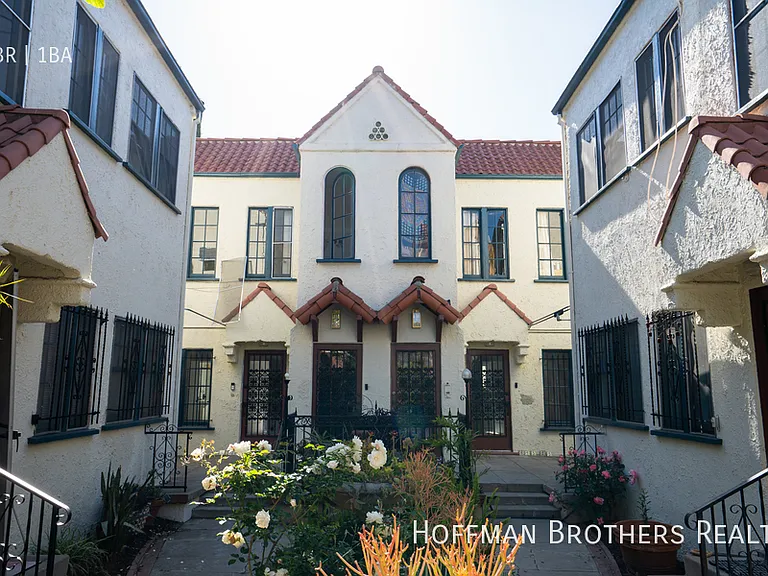 641 N Spaulding Ave — Photo 13