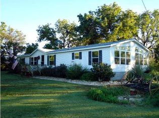 17611 SW Pickrell Rd, Leon, KS 67074