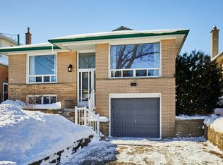 122 Allanford Rd, Toronto, ON M1T2N5