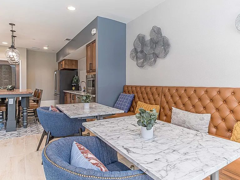 Ashlynn Ridge 55+ Apartments — Photo 10