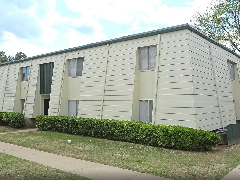 Woodhaven Apartments