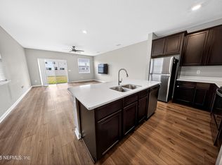 9810 FIDDLEBACK Lane, Jacksonville, FL 32222