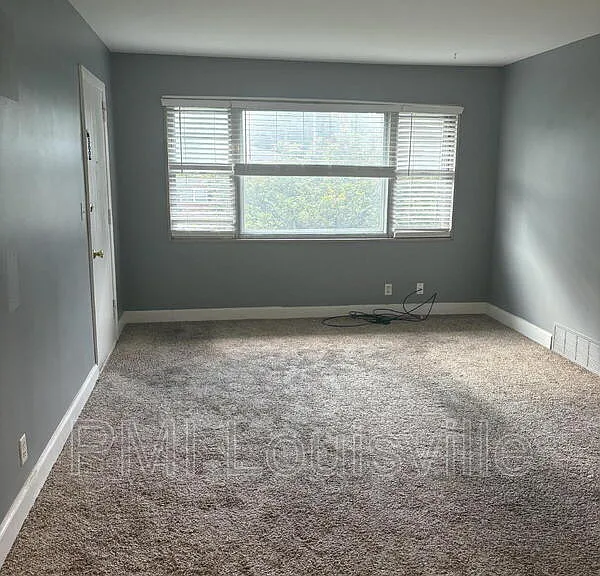 2212 Gerald Ct #3 — Photo 4