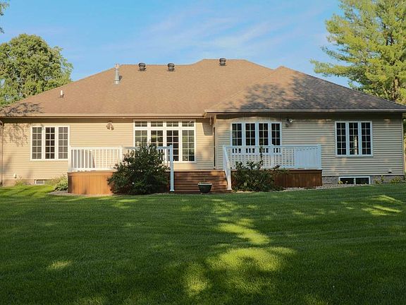 2nd image of 1841 Ashford Dr