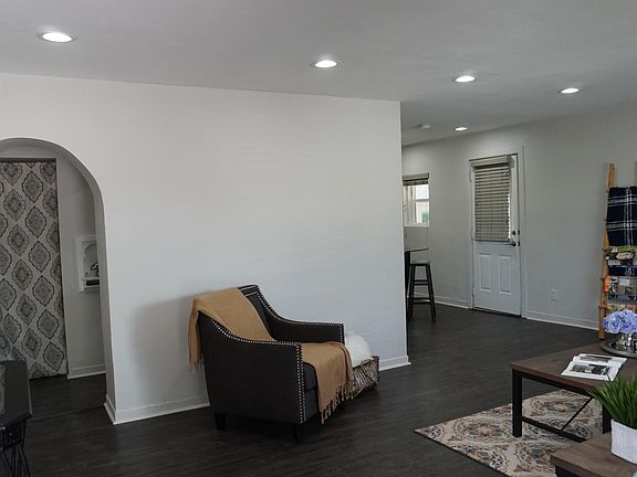 2nd image of 1024 Dartmouth Dr NE