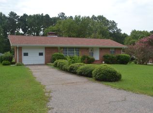 10 Delta Pl, Henderson, NC 27536