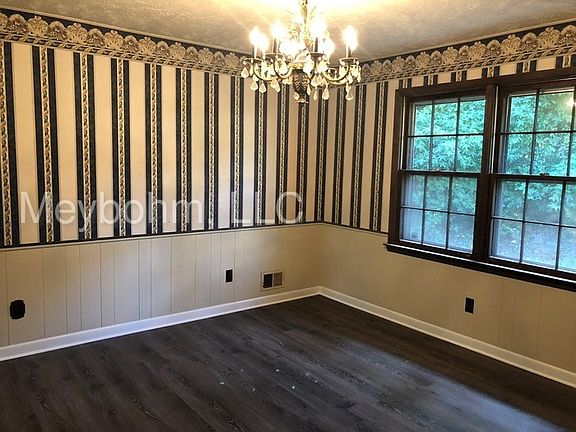 2nd image of 611 San Salvador Dr