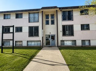 10724 105th St NW, Edmonton, AB T5H 2X2