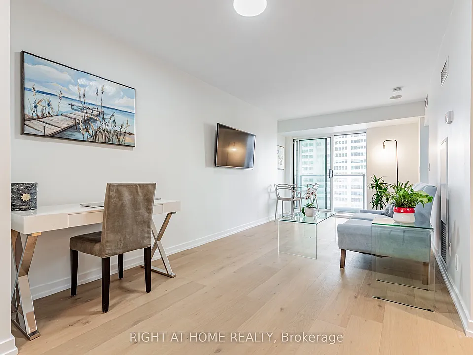 8 Park Rd #3116