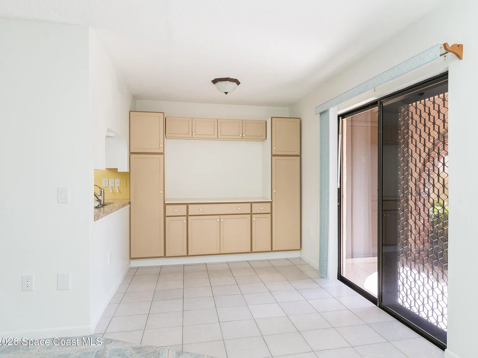 2 bed, 2.0 bath, 1220 sqft, $1,500 — Photo 4