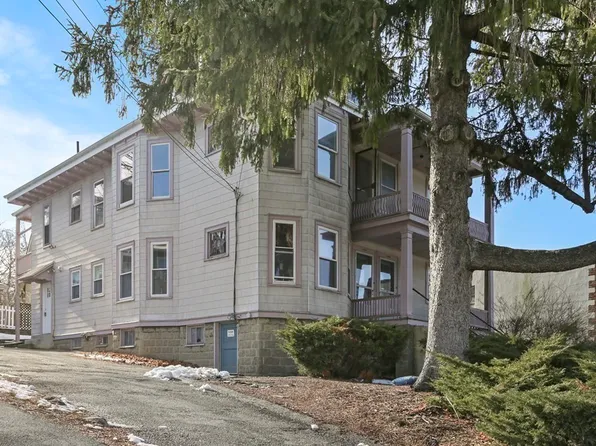 1296 Massachusetts Ave #1, Arlington, MA 02476