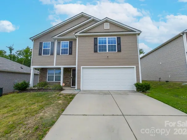 1525 Lilly Springs Dr #467, Dallas, NC 28034