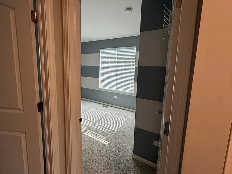 701 Hickory St #701 — Photo 6