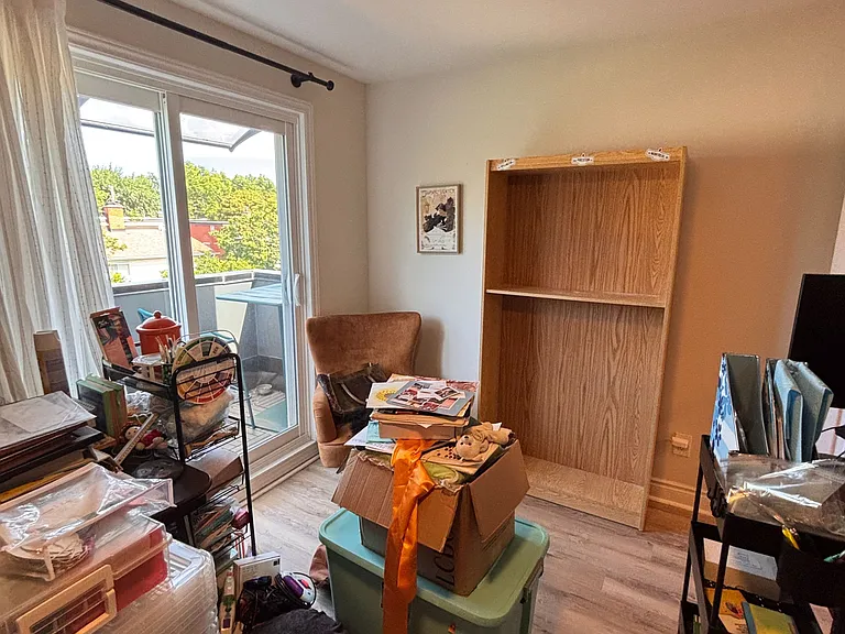 451 Sunnyside Ave — Photo 46