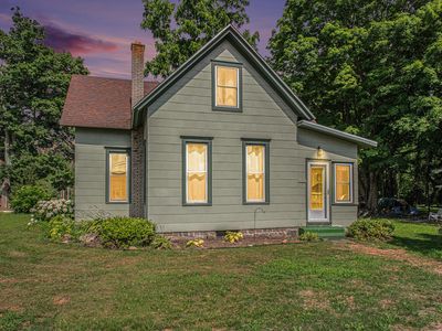 68799 Cass St, Edwardsburg, MI, 49112