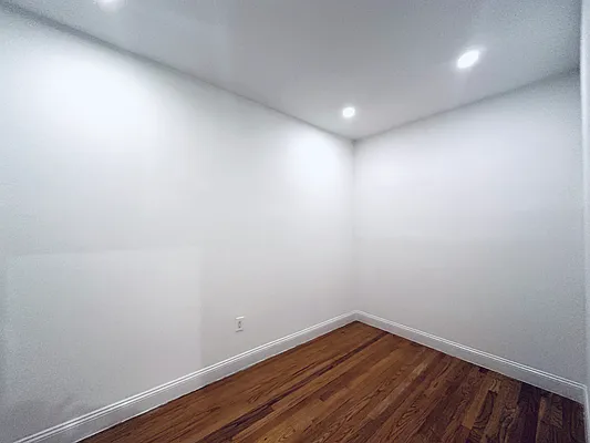 Rented by Ovation Properties, LLC | media 6