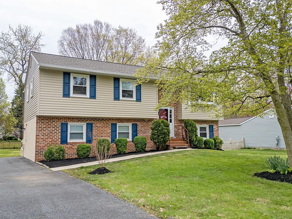 1st image of 217 Johnny Ln