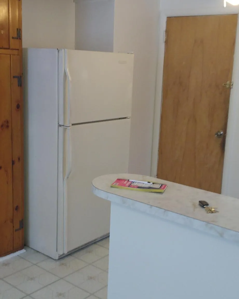 2 bed, 850 sqft, $1,500 — Photo 3
