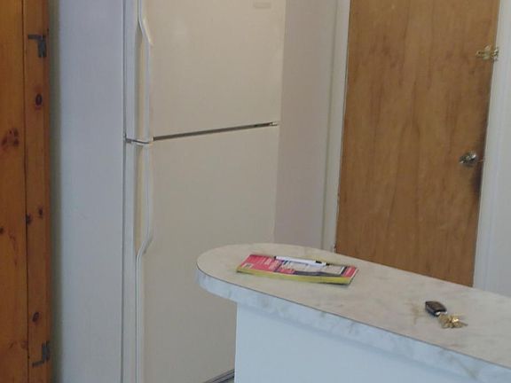 4th image of 56 Delaney Ave