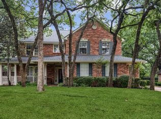 712 Heatherglen Dr, Southlake, TX 76092