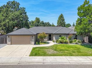 3621 Sacramento Dr, Redding, CA 96001