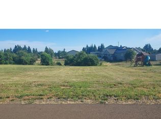 16218 S Bennett Ln, Oregon City, OR 97045