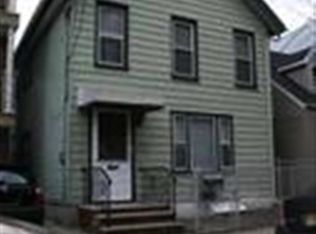 141 37th St, Union City, NJ 07087