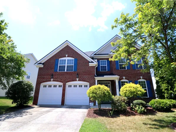 1015 Katie Ln, Cary, NC 27519