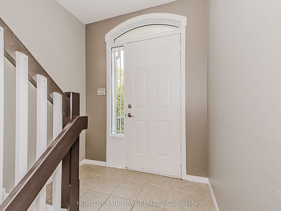 5th image of 7 Whitehall Ln
