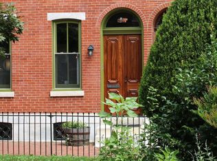 2307 Saint Albans St, Philadelphia, PA 19146