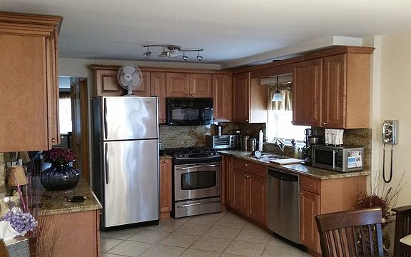 2nd image of 2414 N 78th Ave