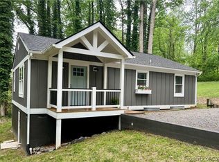 86 Dormer Oakes Dr, Saluda, VA 23149