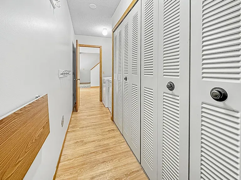 5308 Highpointe Dr — Photo 18