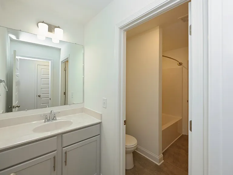 161 Crabourne Dr — Photo 57