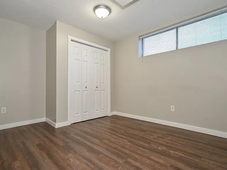 1911 W Bowling Ave #2 — Photo 11