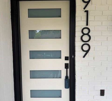 2nd image of 9189 Meadowcrest St
