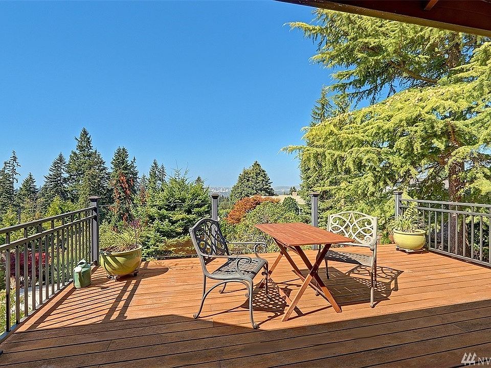 2nd image of 15313 SE 48th Dr