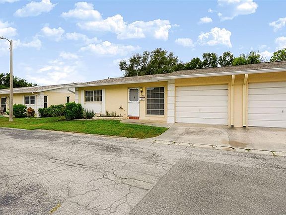 4th image of 852 OXFORD COURT