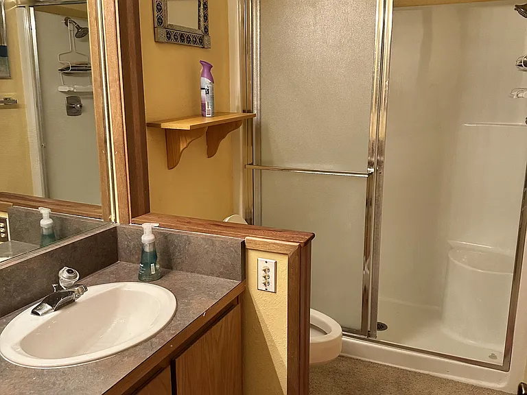 291 W Sun Valley Rd #4 — Photo 6
