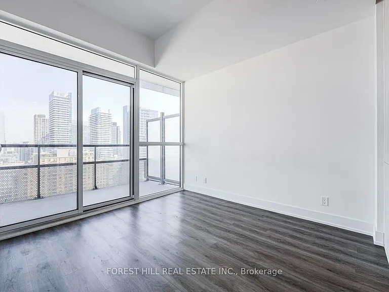 11 Lillian St #1805 — Photo 12
