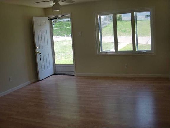 2nd image of 501 Ballman Ave