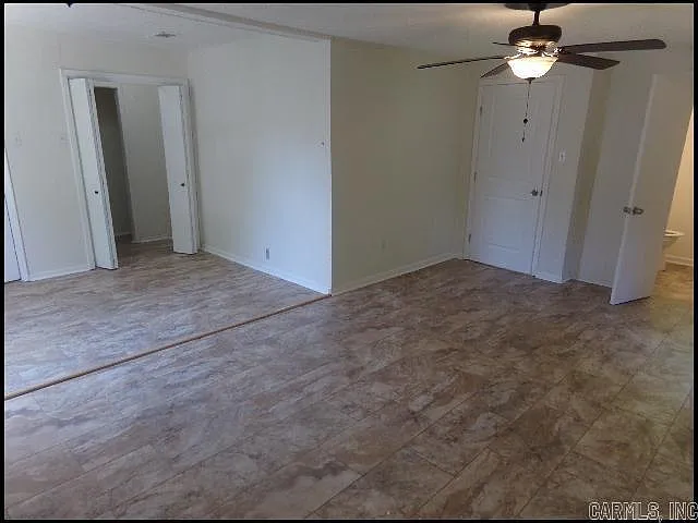 2609 S Tyler St — Photo 14