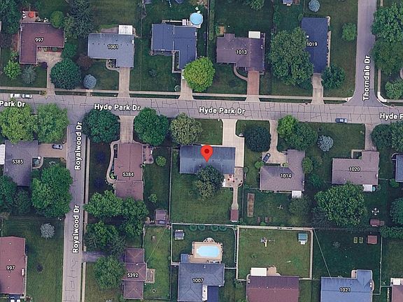 4th image of 1008 Hyde Park Dr