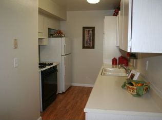 364 San Miguel Ct APT 3, Milpitas, CA 95035