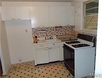 5th image of 9815 Eastdell Dr