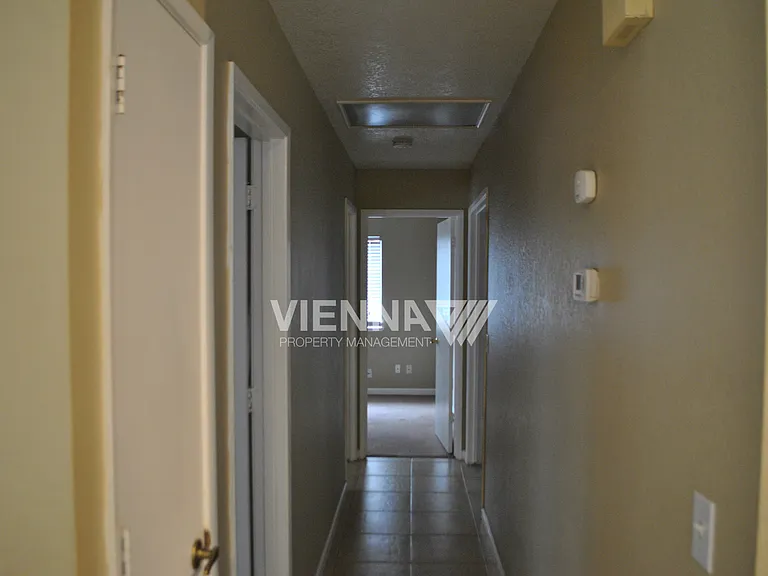 4073 N Country Dr — Photo 10