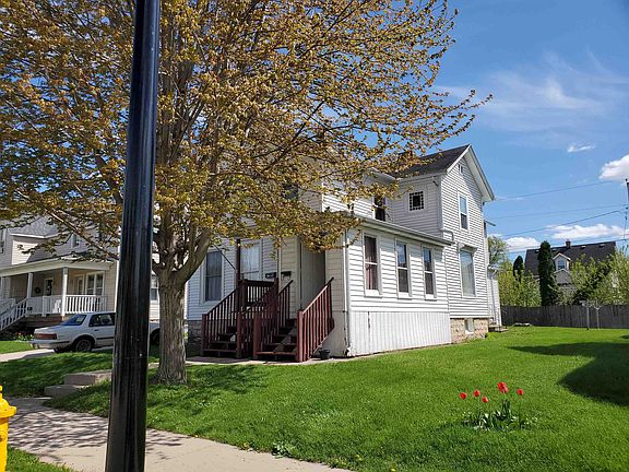 3rd image of 106 5th St